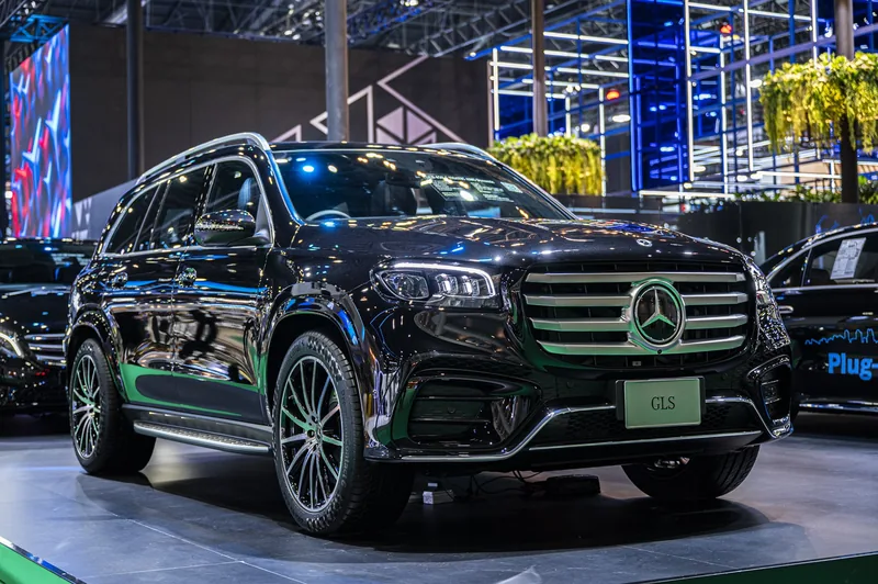 Mercedes-Benz Gls Class ราคาและรีวิว