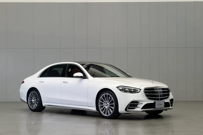 Mercedes-Benz S Class ราคาและรีวิว