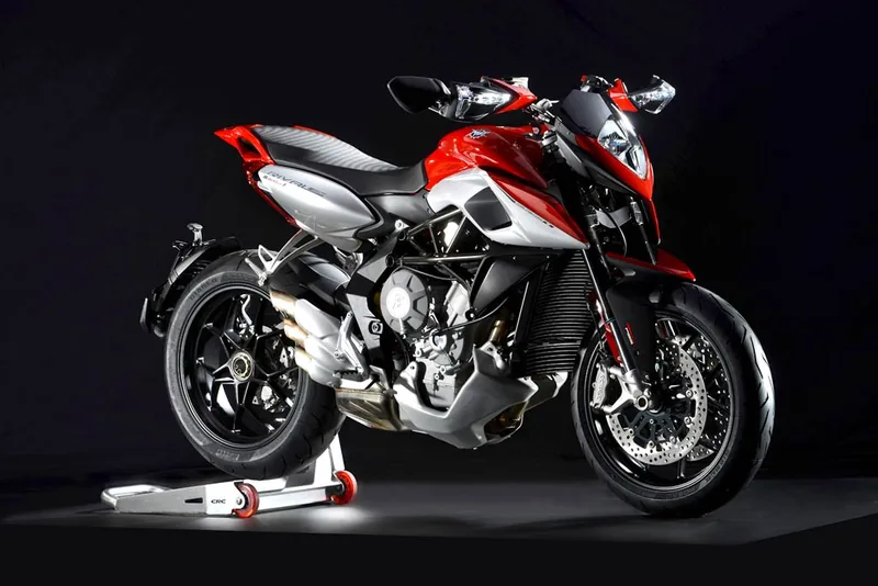 Mv Agusta Rivale 800 ราคาและรีวิว