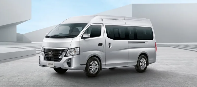 Nissan Urvan ราคาและรีวิว