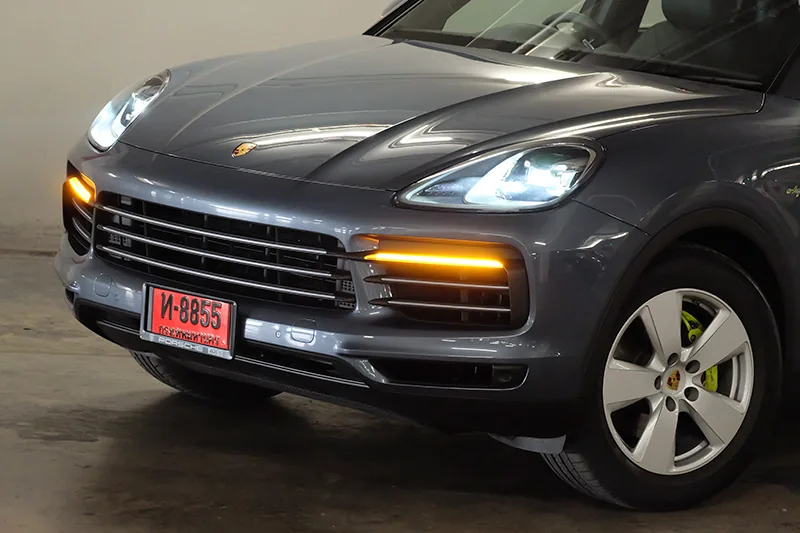 Porsche Cayenne E Cayenne ราคาและรีวิว