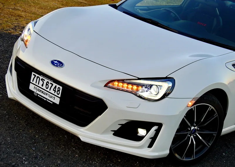 Subaru Brz 6MT 20 ราคาและรีวิว