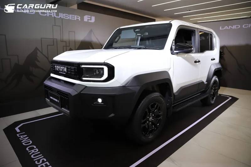 Toyota Land Cruiser ราคาและรีวิว
